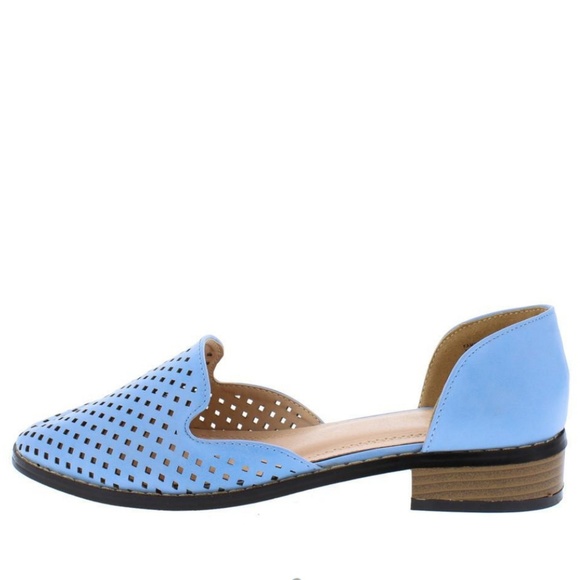 Shoes - 💜BLUE LASER CUT PERFORATED OPEN SIDED FLAT LOAFER